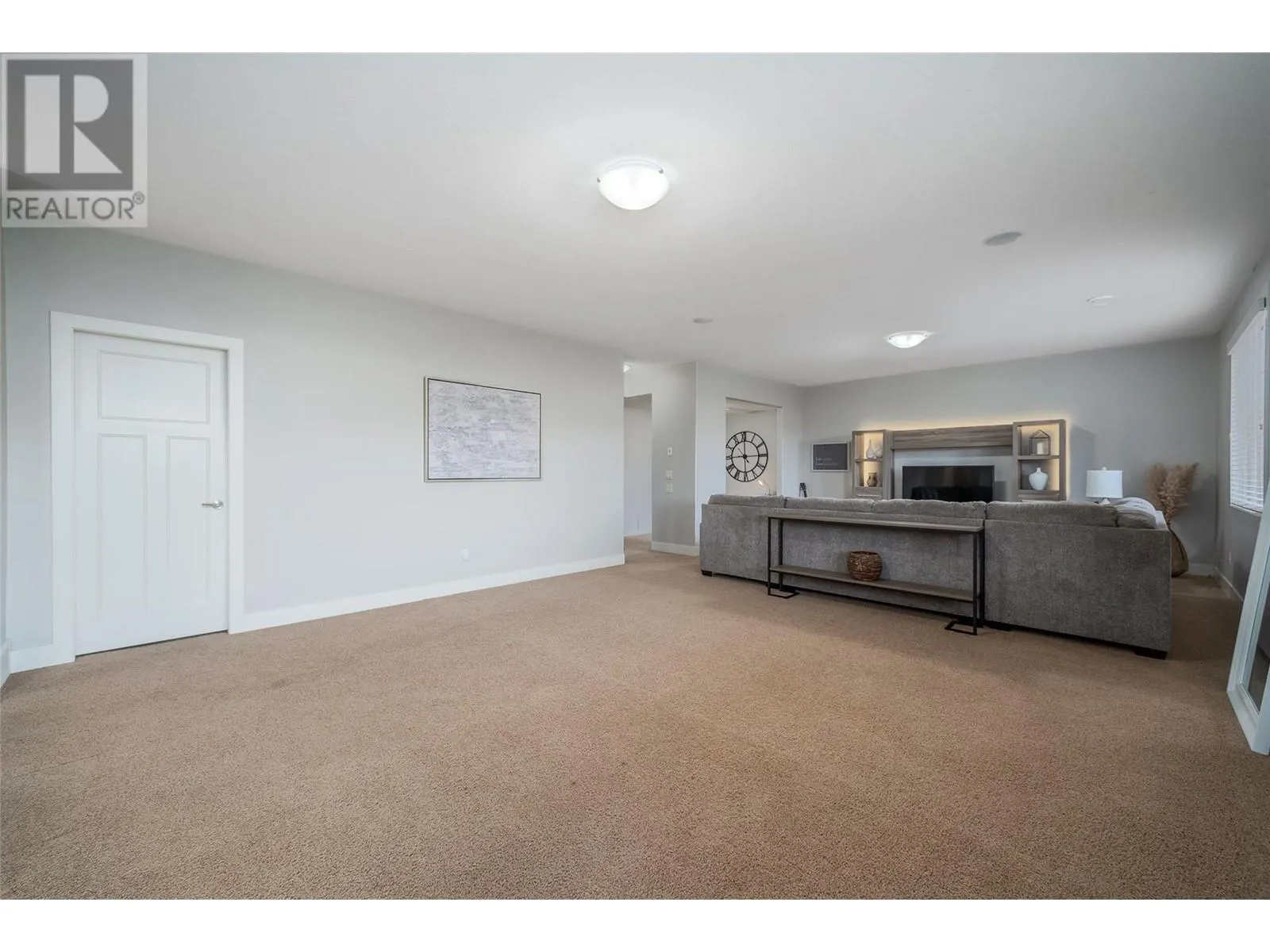 2421 Glacier Court Unit# 12