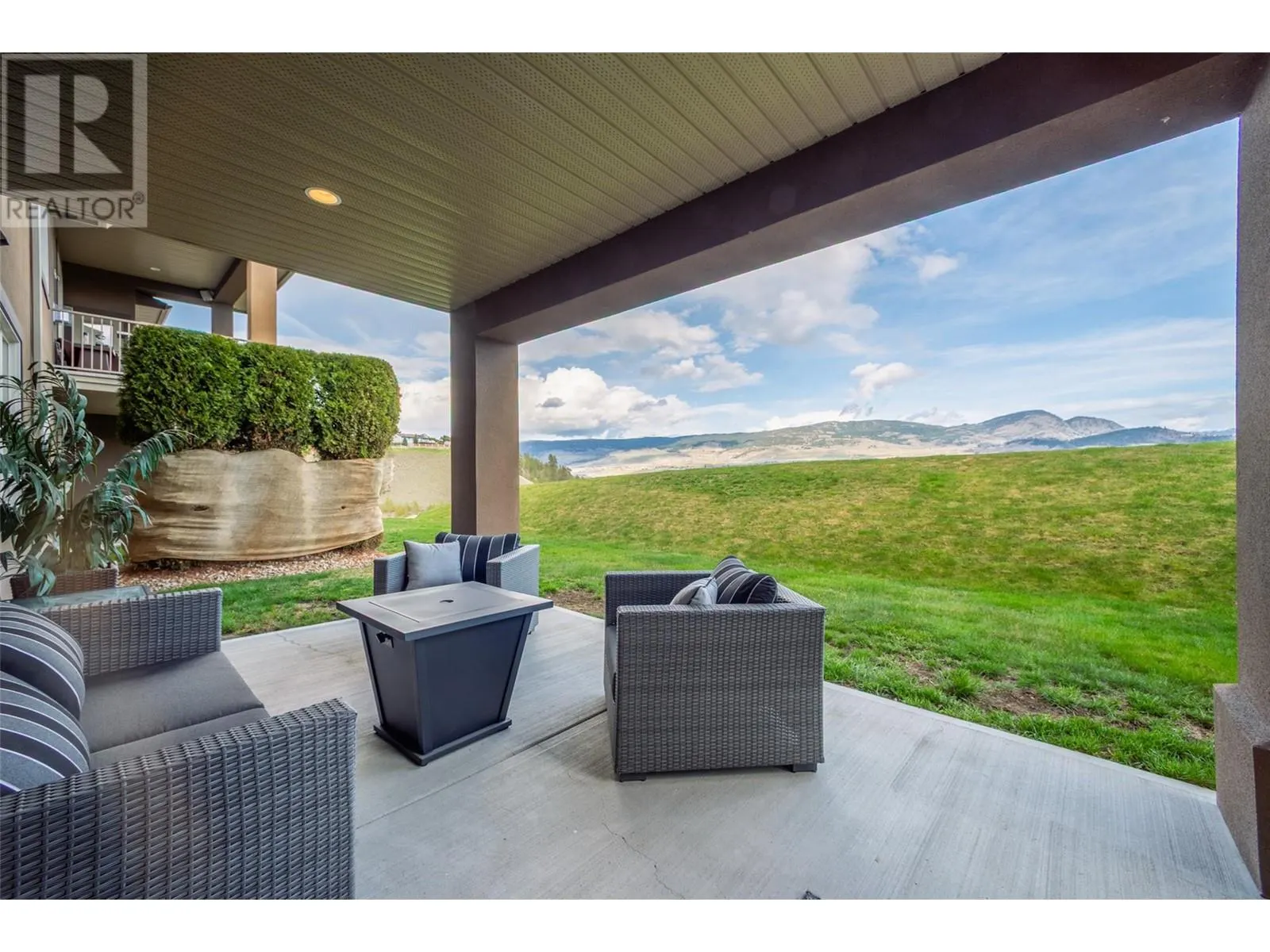 2421 Glacier Court Unit# 12