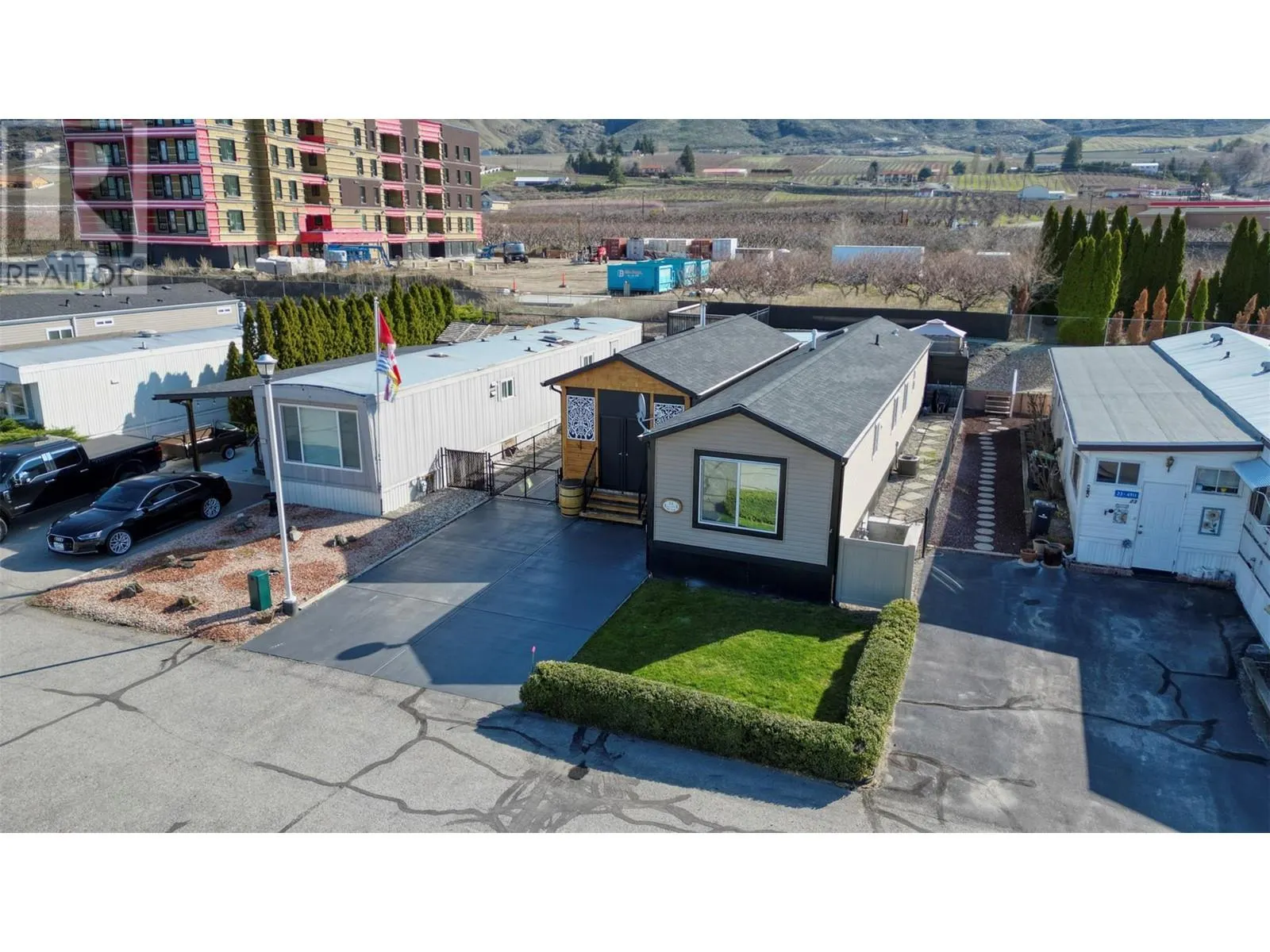4911 Cedar Lane Unit# 24
