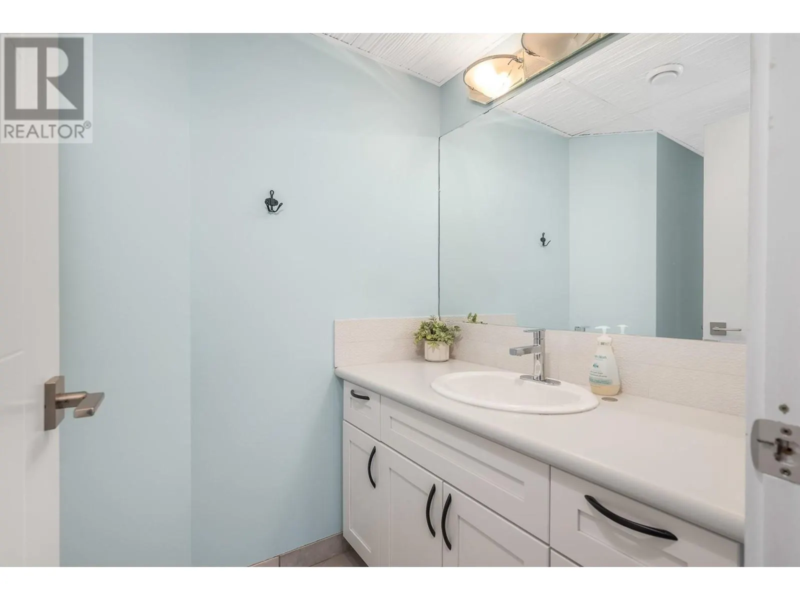 308 Sunshine Place