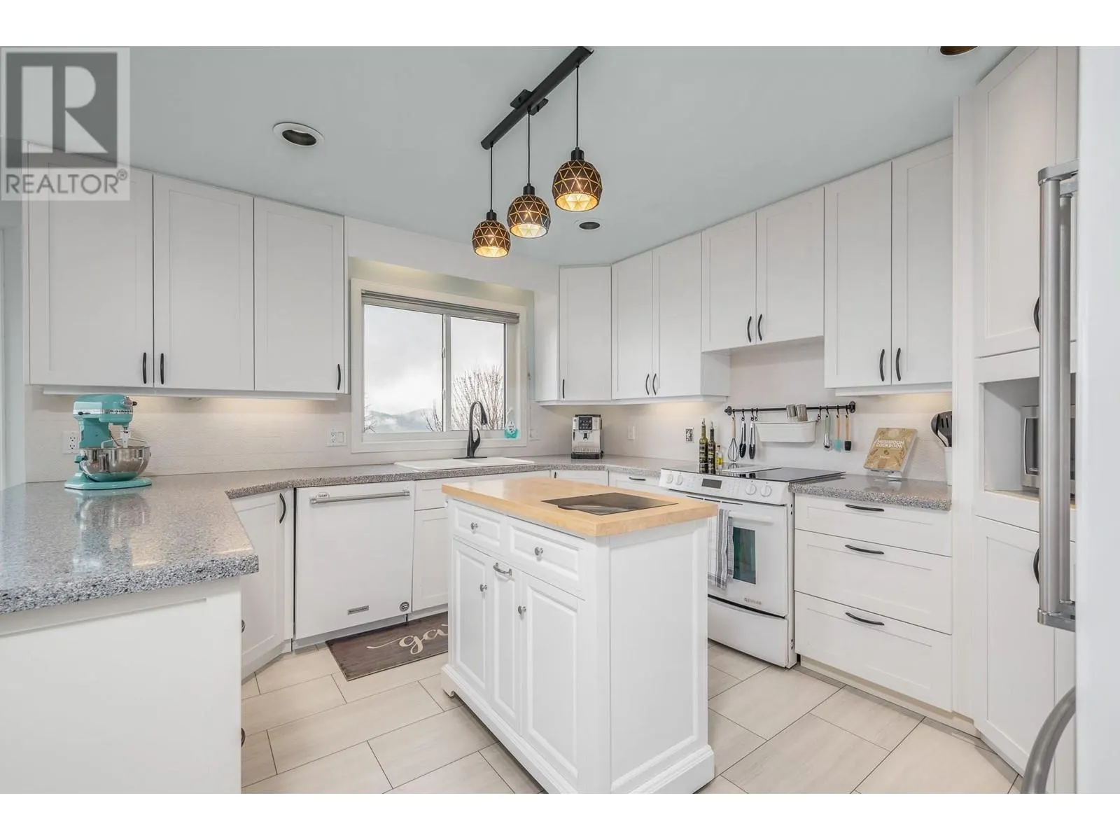 308 Sunshine Place