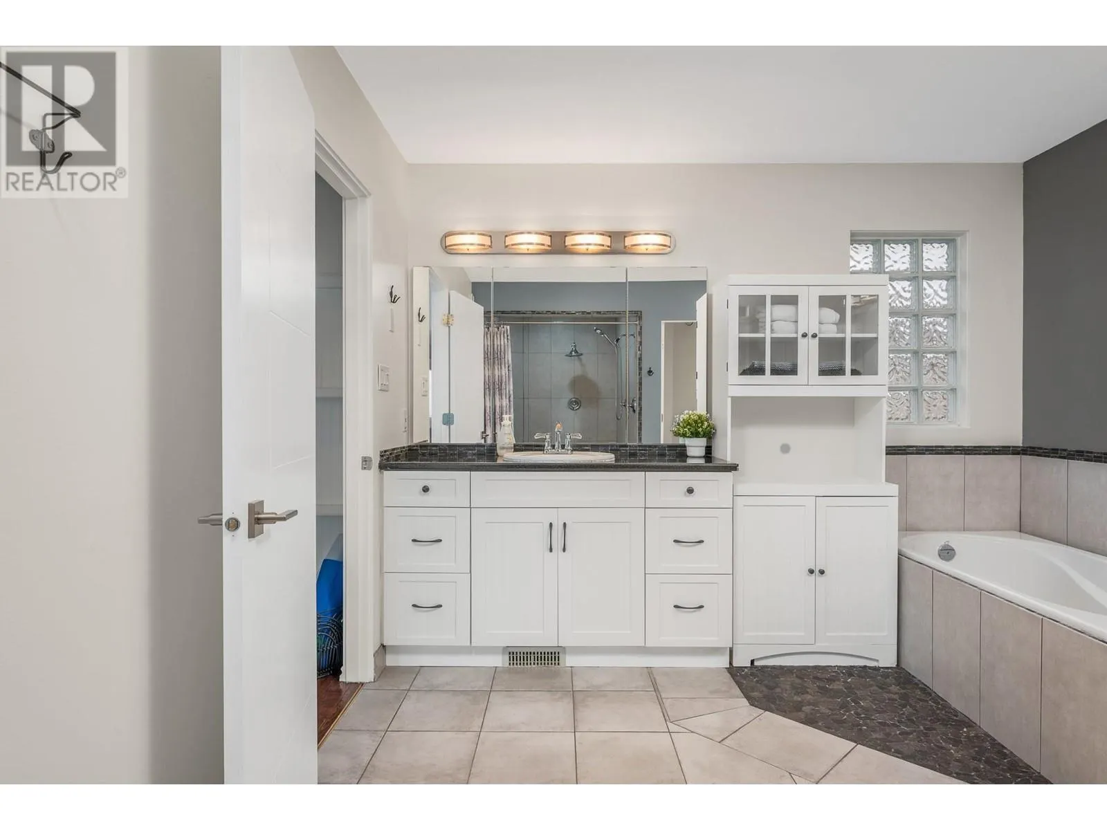 308 Sunshine Place
