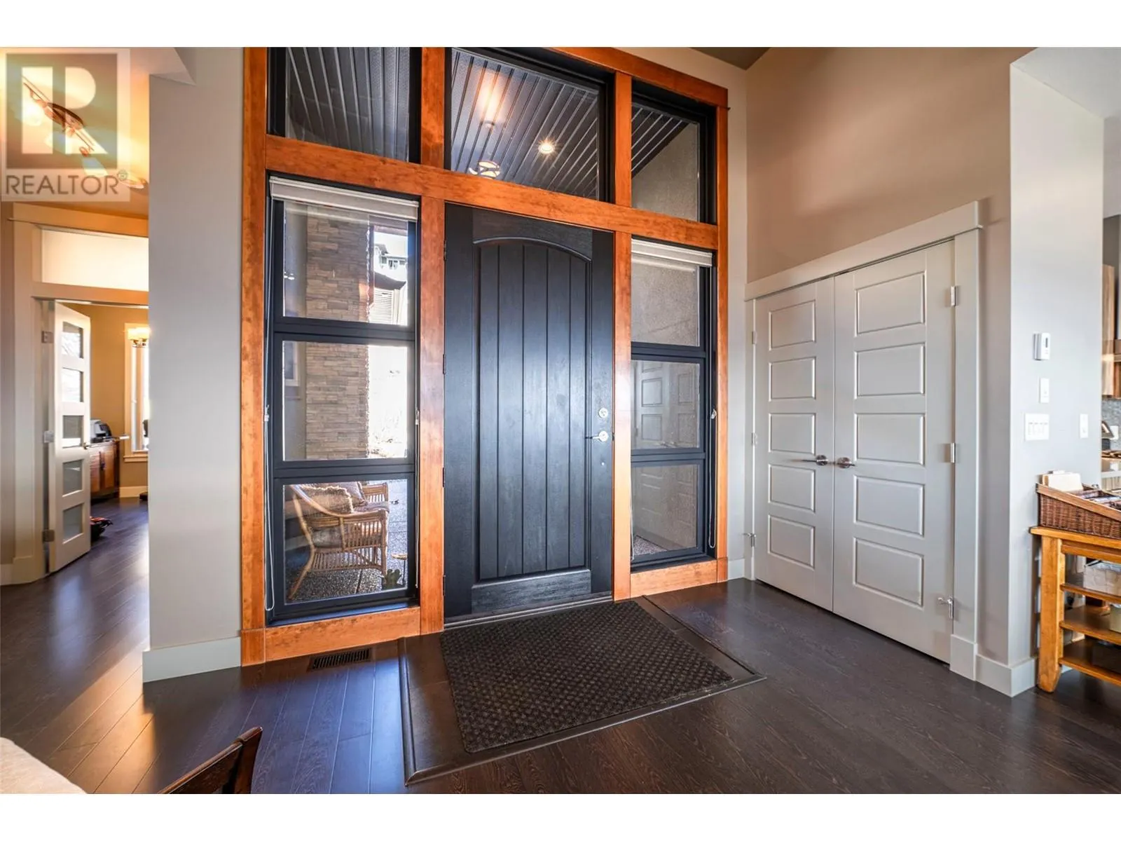 4134 Camelback Way