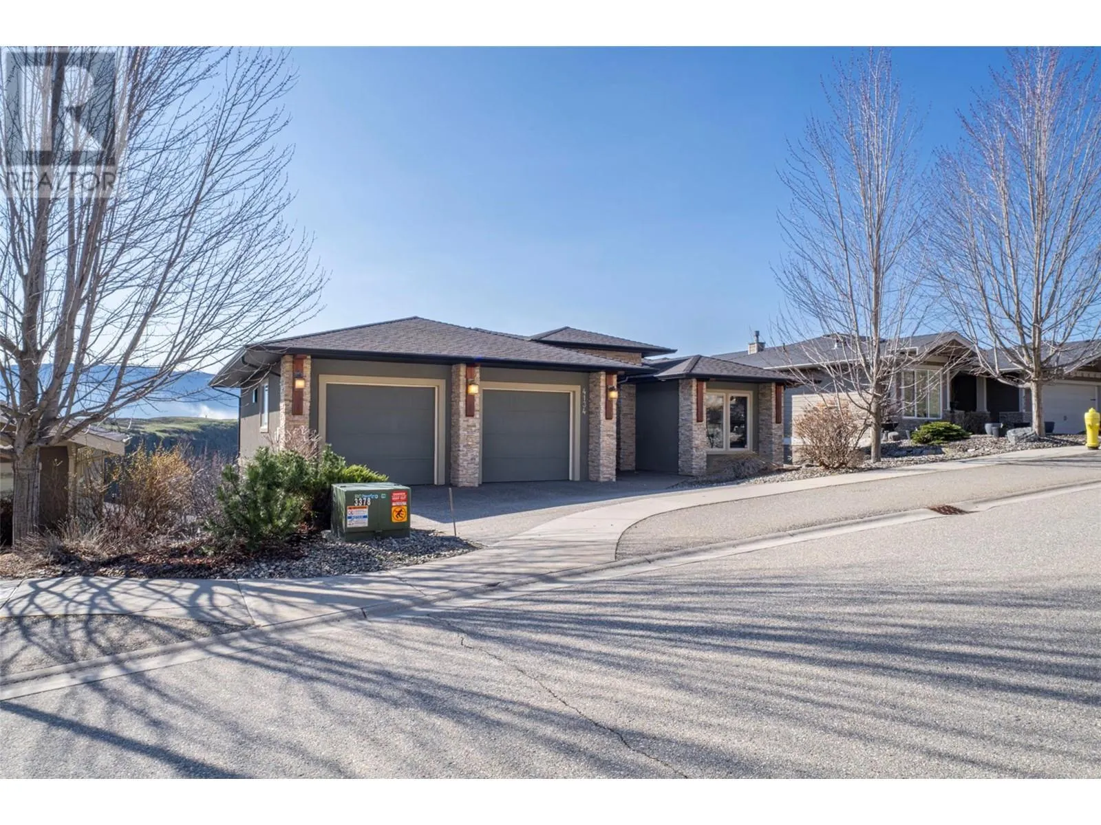 4134 Camelback Way