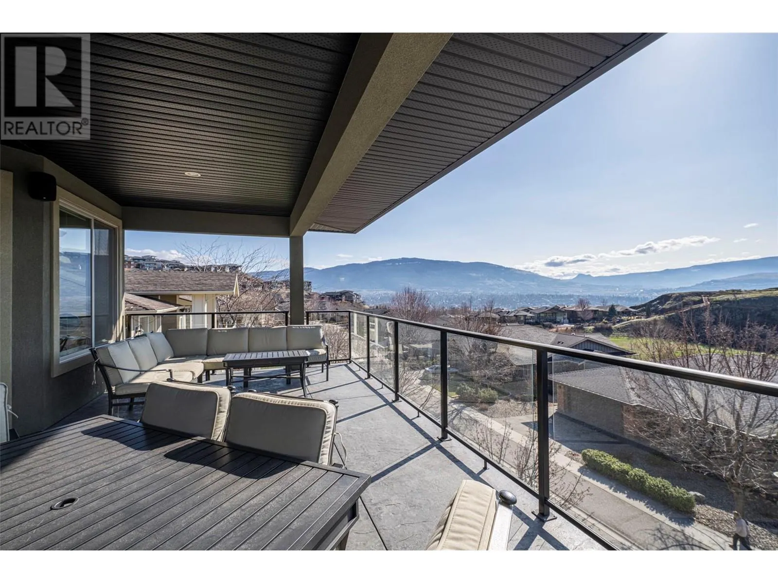 4134 Camelback Way
