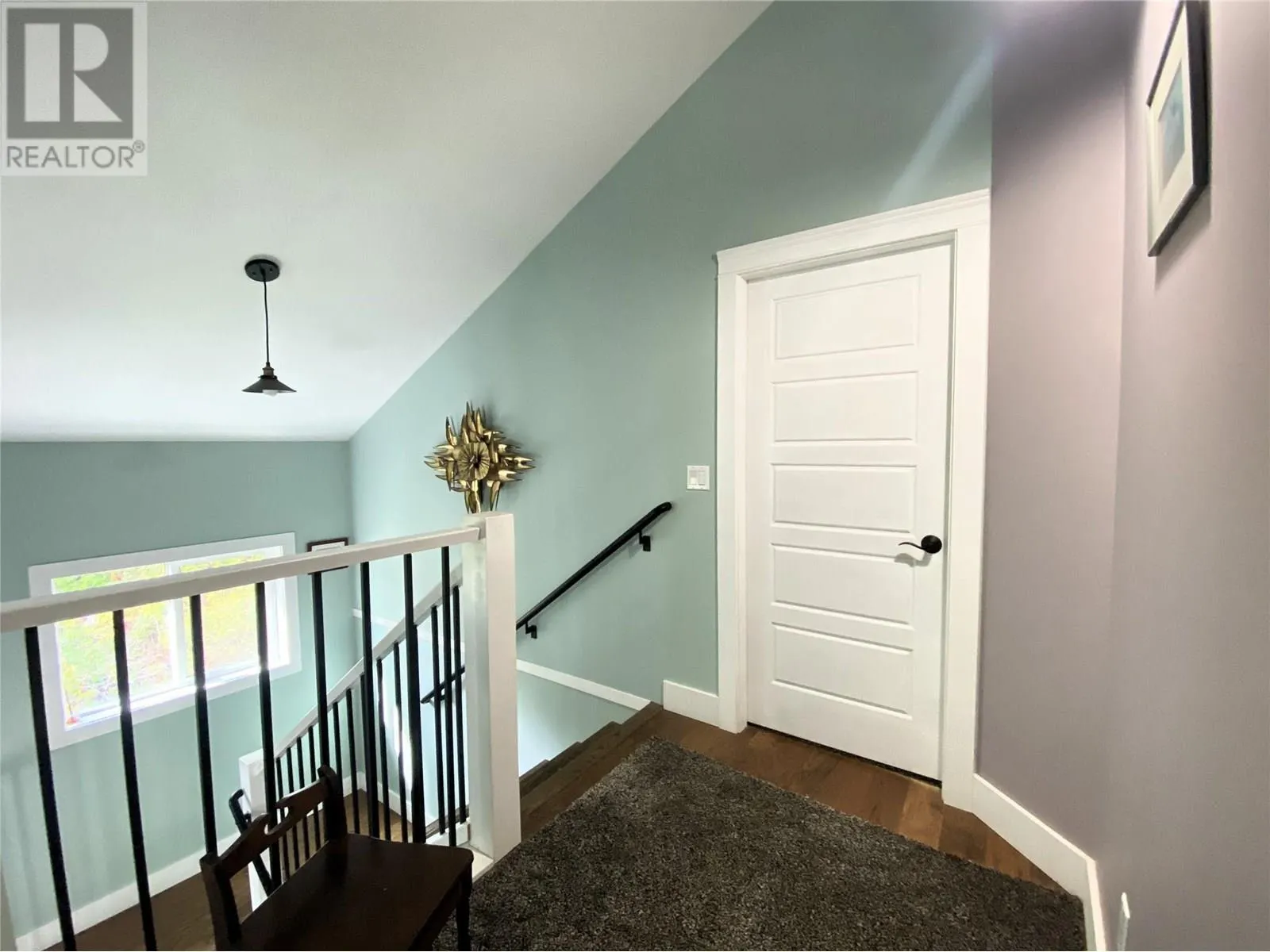 7463 Black Road SE