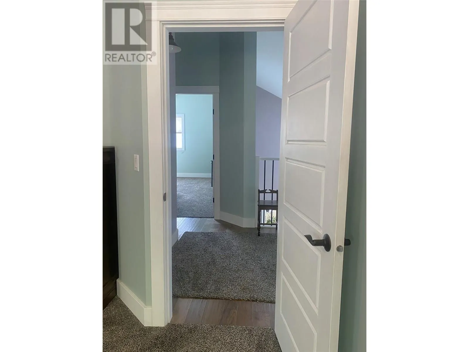 7463 Black Road SE