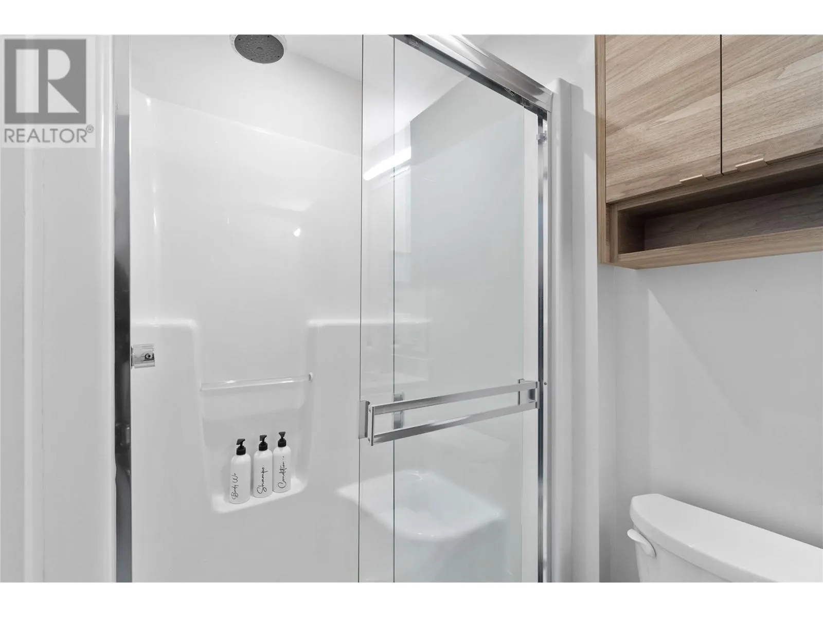2555 Lakeshore Road Unit# 106