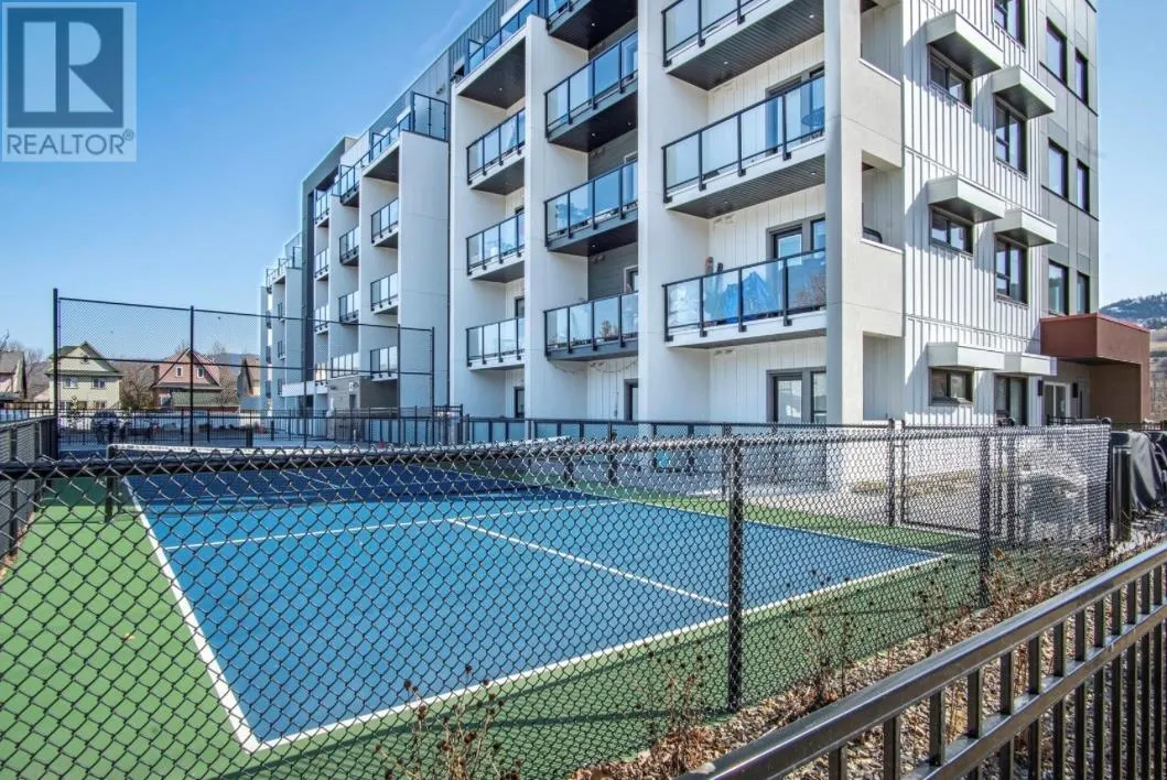2555 Lakeshore Road Unit# 106