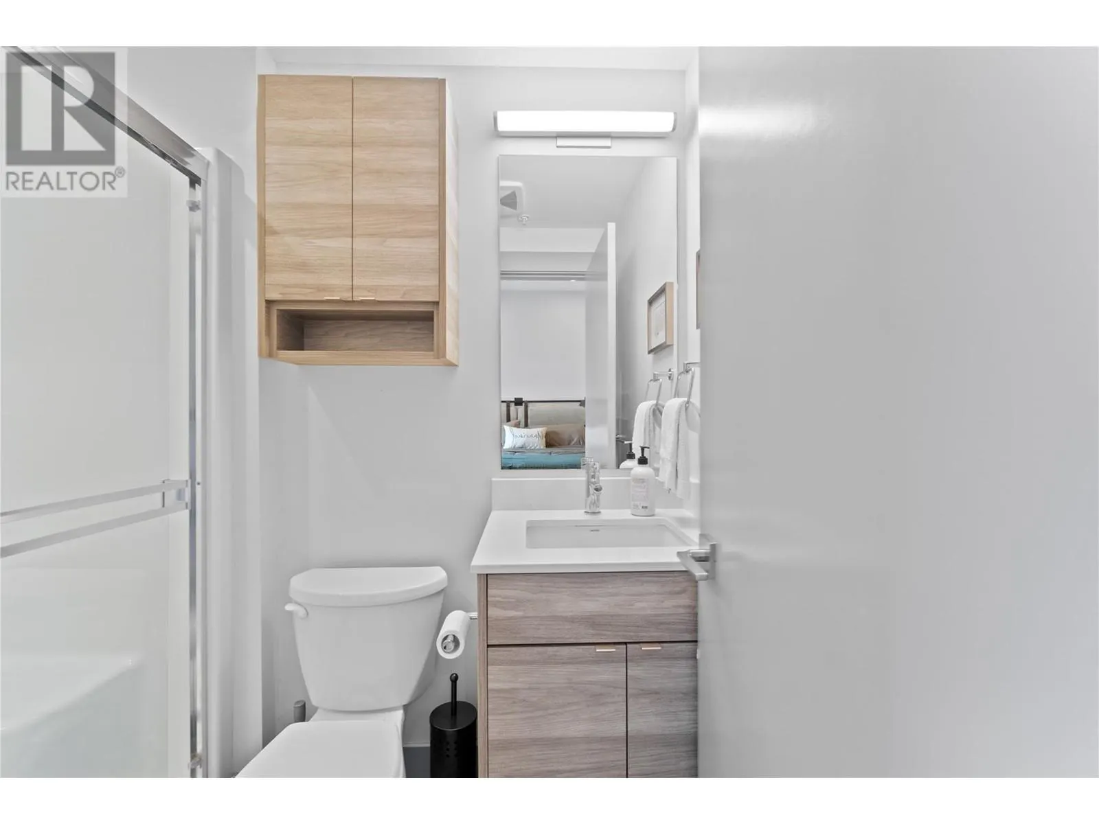 2555 Lakeshore Road Unit# 106