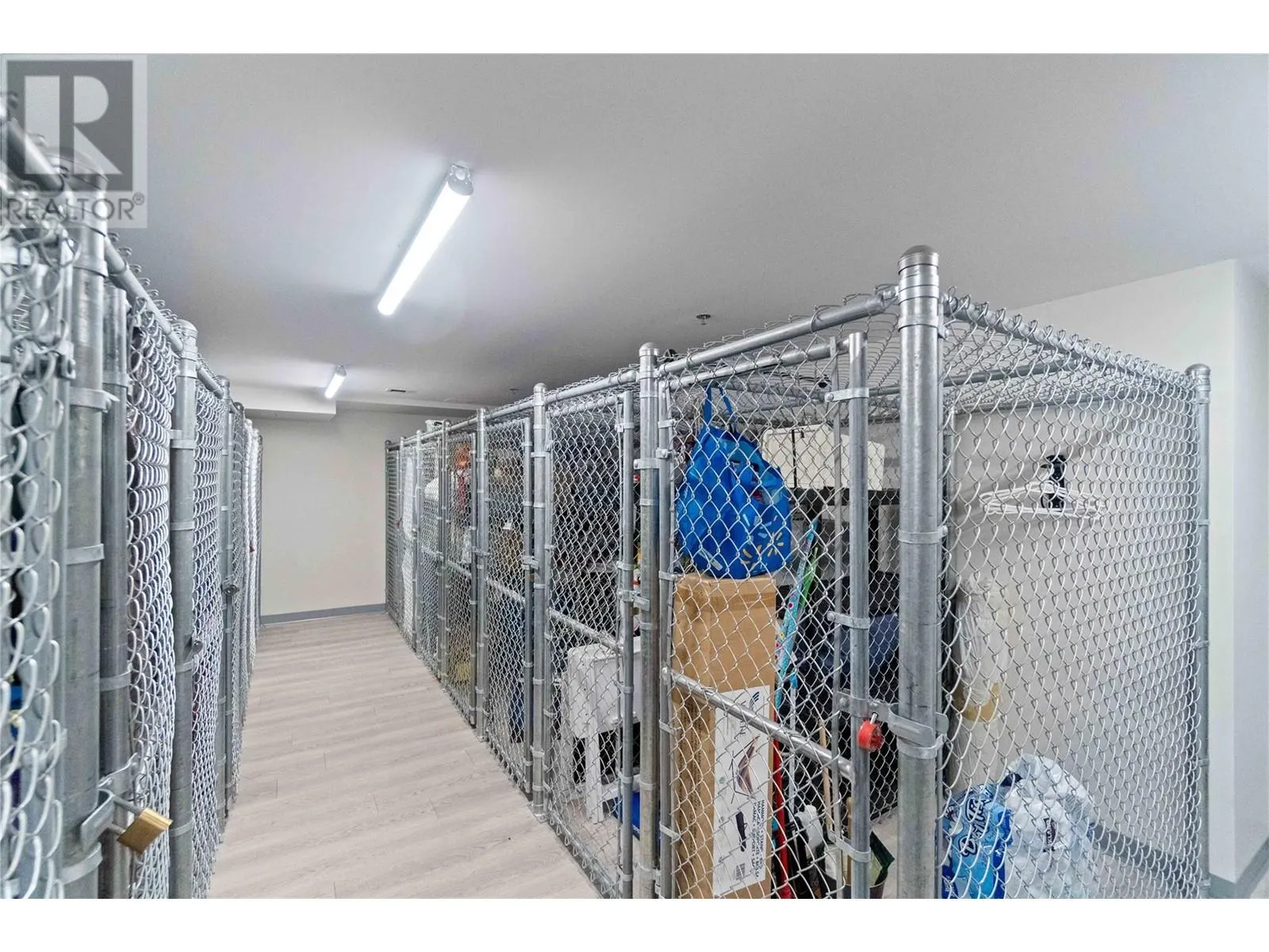 2555 Lakeshore Road Unit# 106