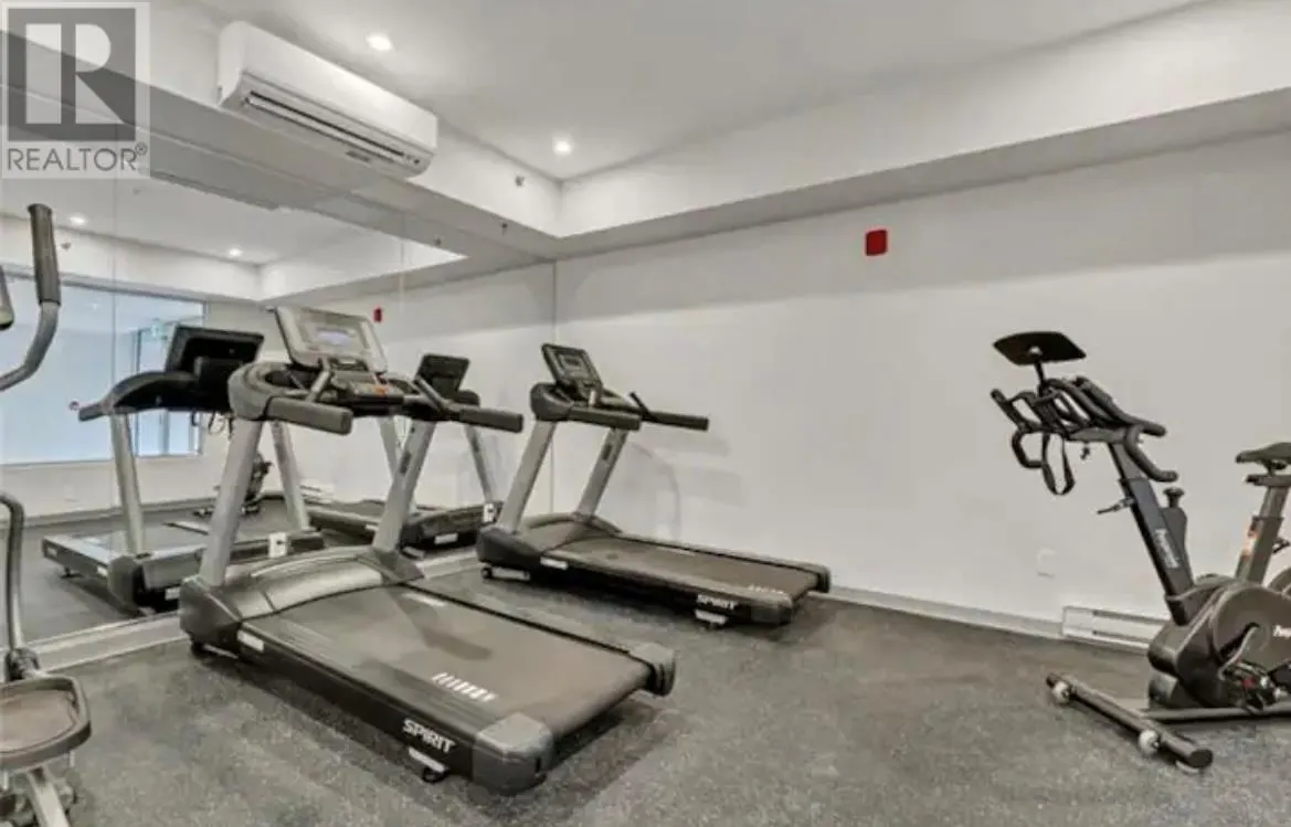 2555 Lakeshore Road Unit# 106