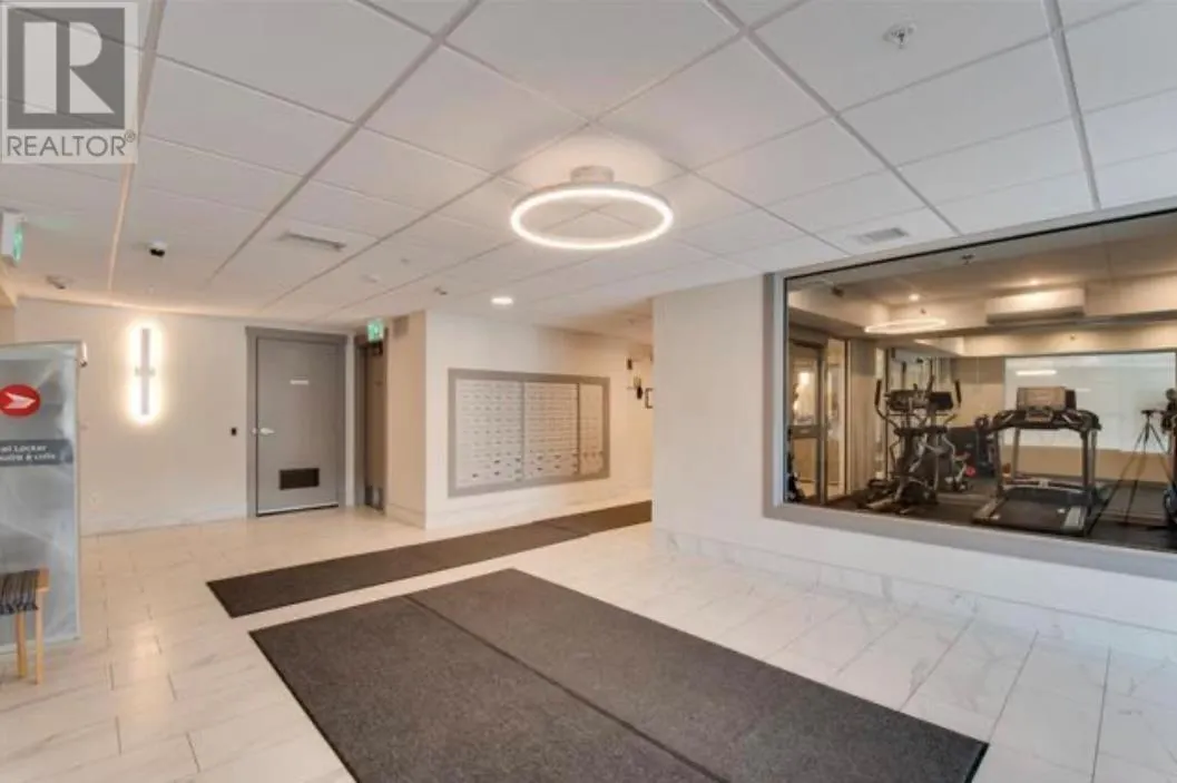 2555 Lakeshore Road Unit# 106