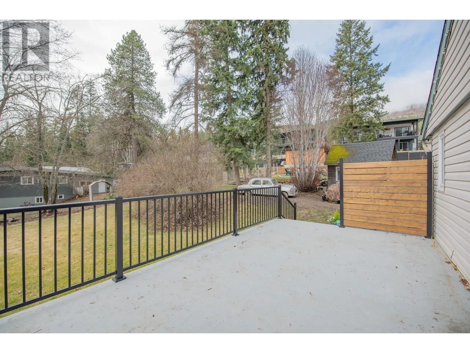 2506 Shuswap Avenue