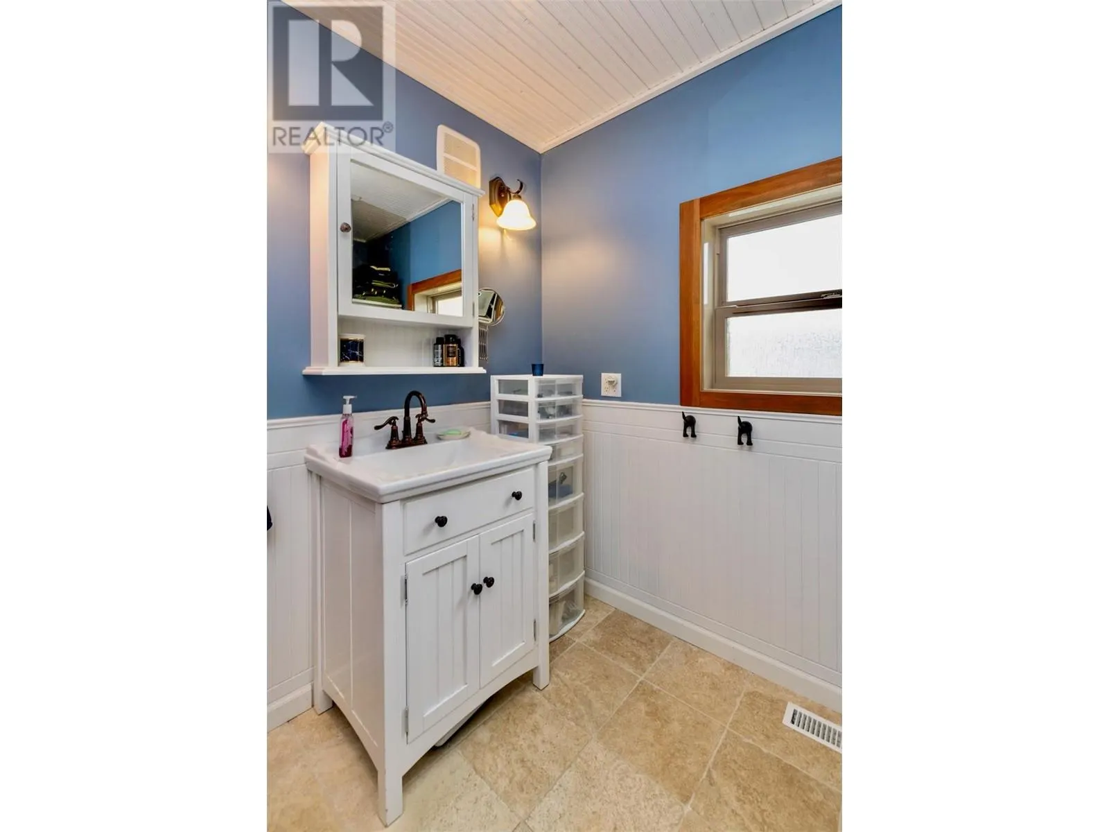 6421 Eagle Bay Road Unit# 73