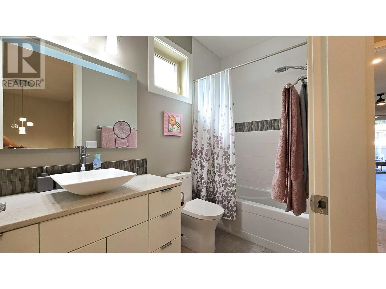 7373 Brooks Lane Unit# 8