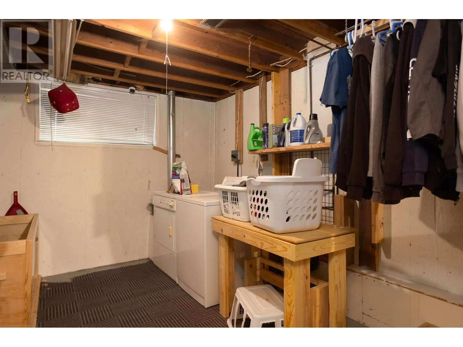 255 Holbrook Road W