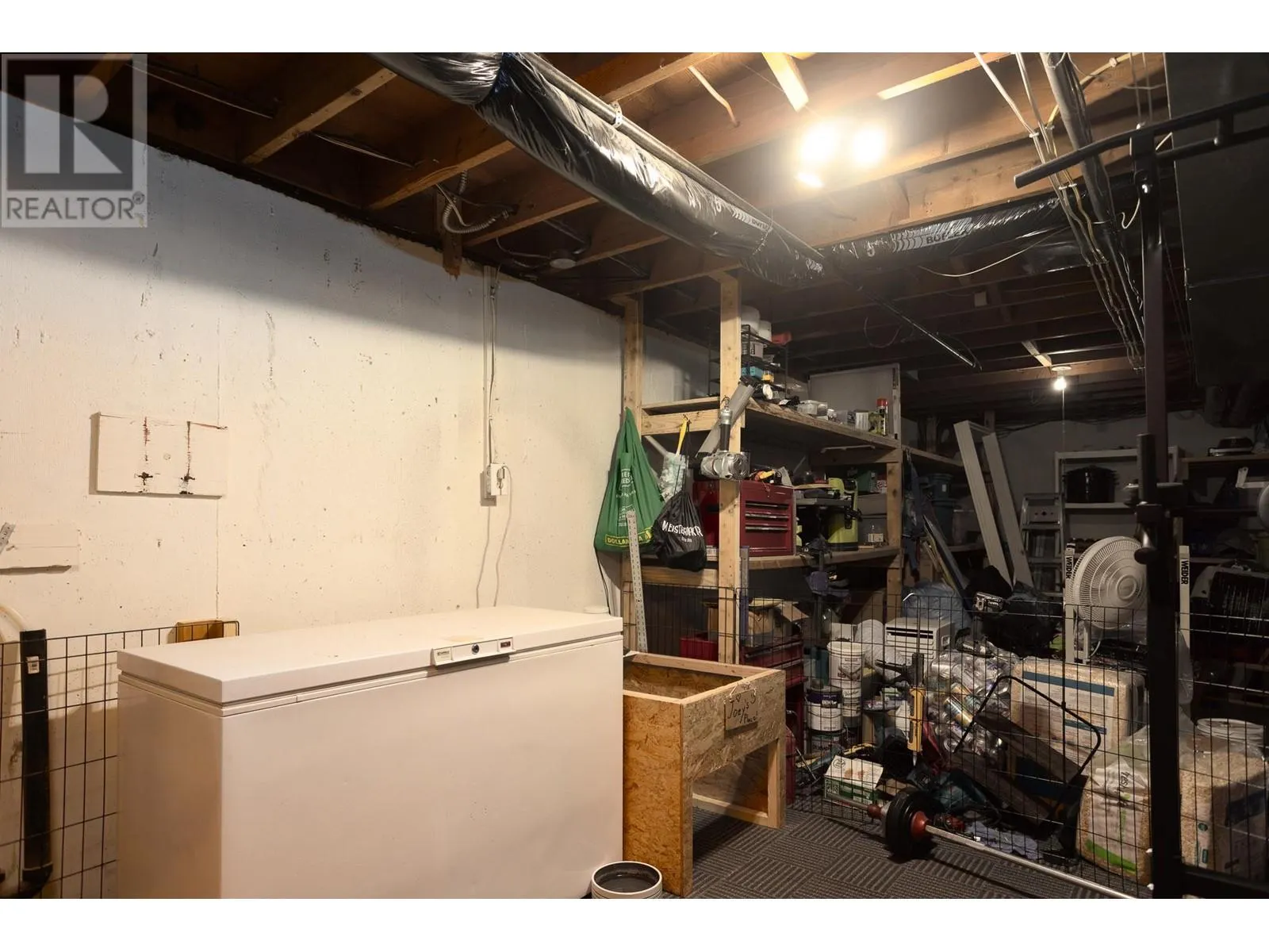 255 Holbrook Road W