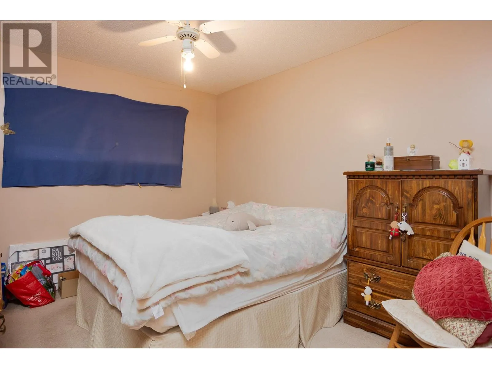 255 Holbrook Road W