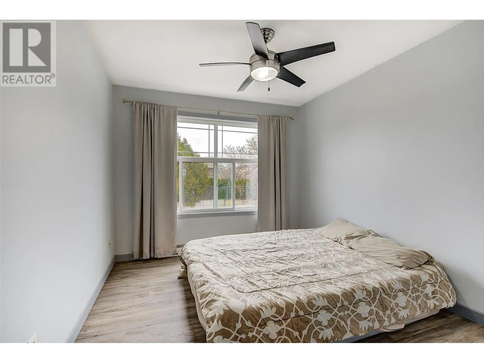555 Houghton Road Unit# 205