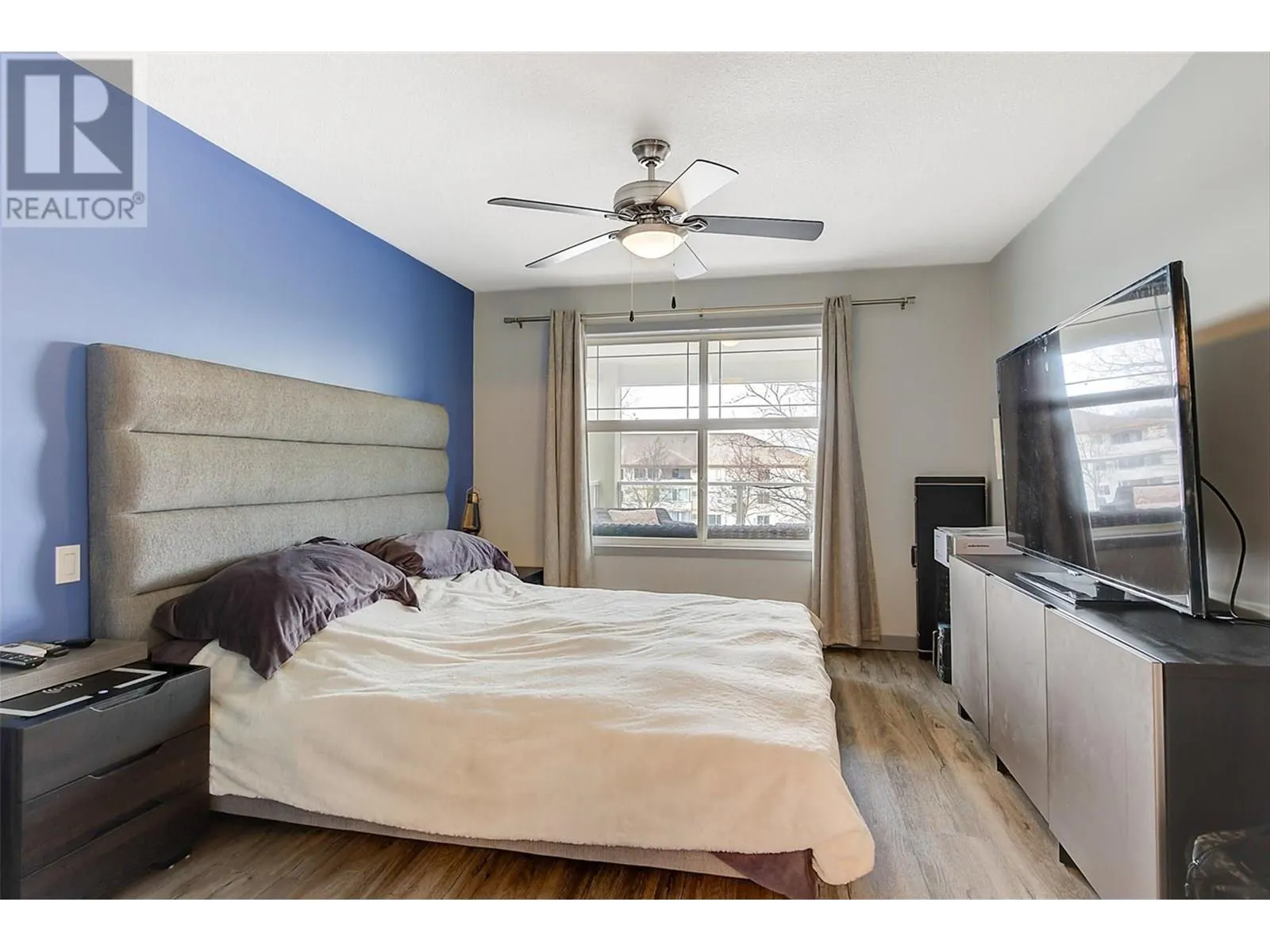 555 Houghton Road Unit# 205