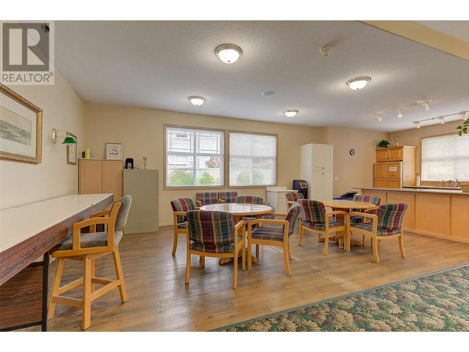 555 Houghton Road Unit# 205