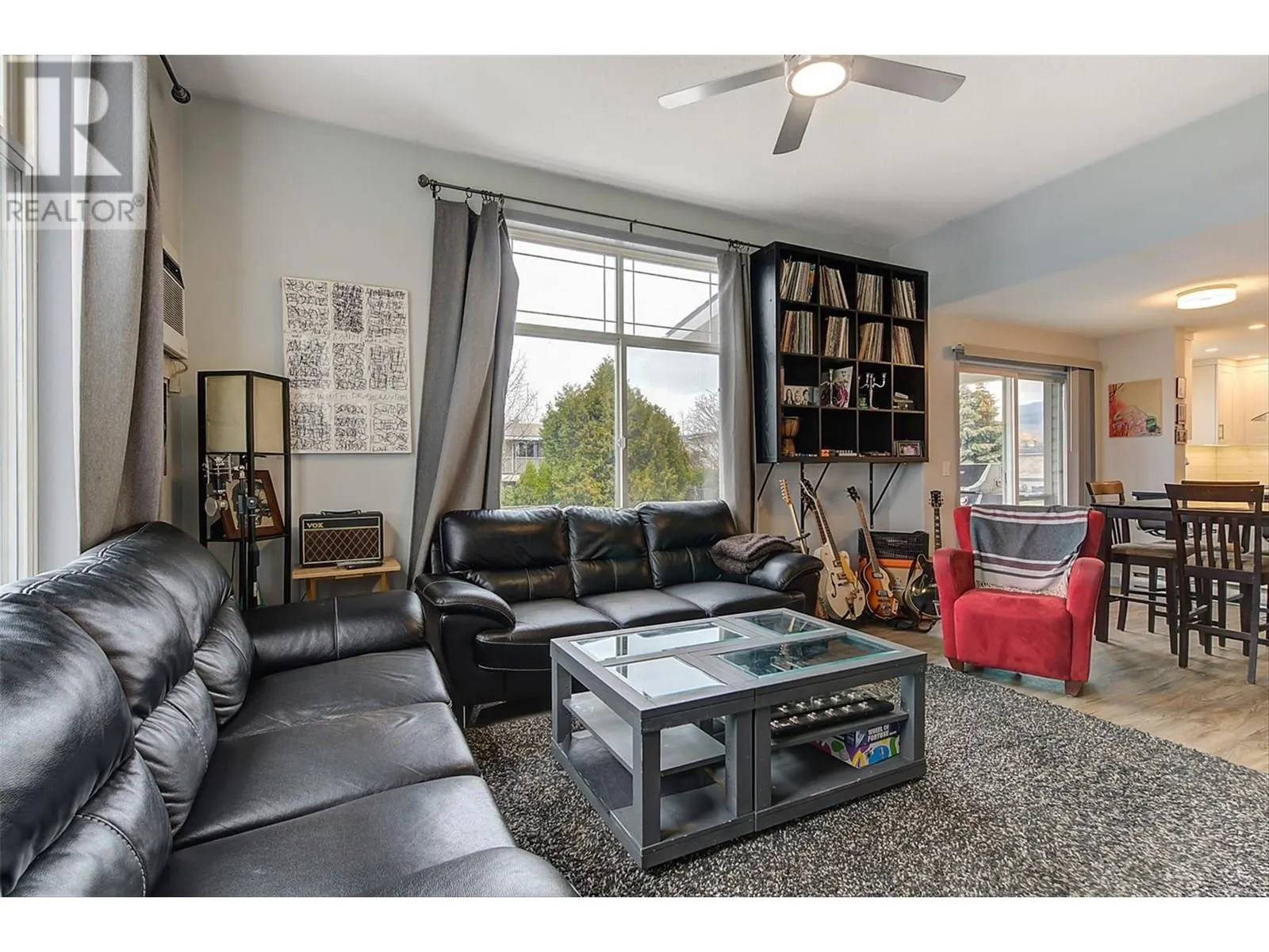 555 Houghton Road Unit# 205