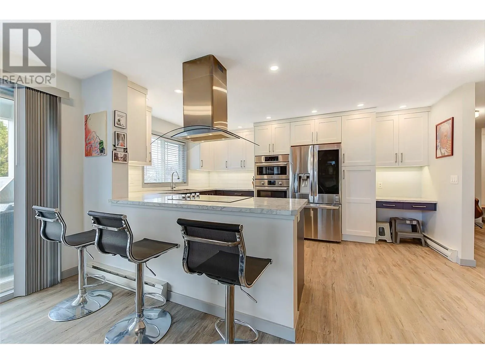 555 Houghton Road Unit# 205