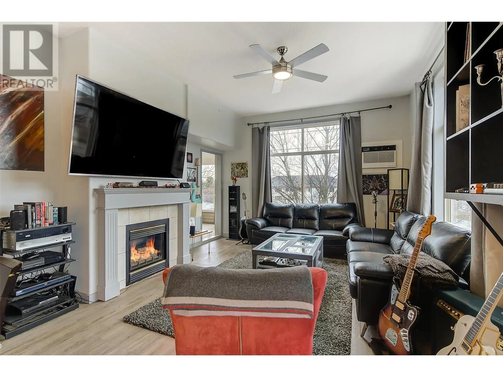 555 Houghton Road Unit# 205
