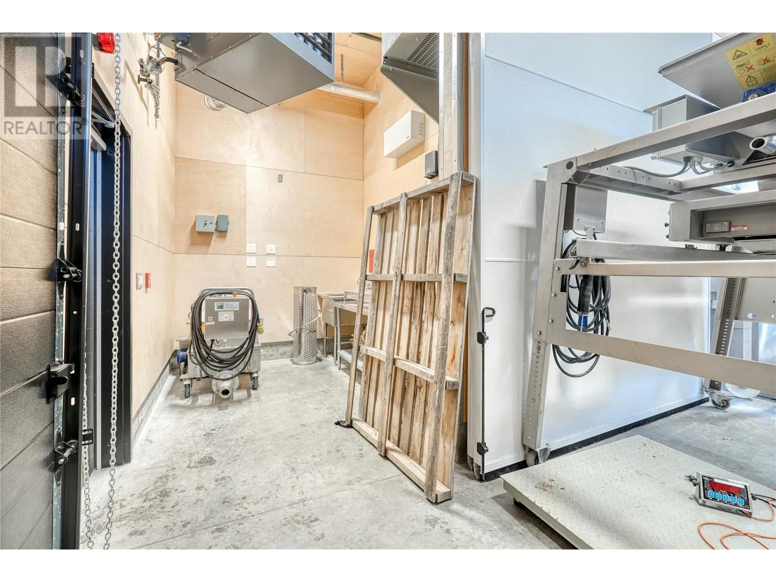 100 Enterprise Way Unit# 115