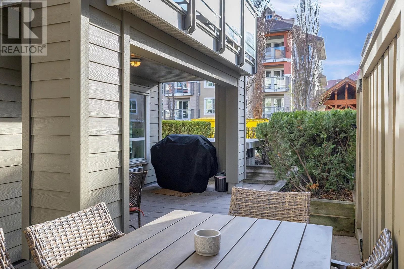 1093 Sunset Drive Unit# 105