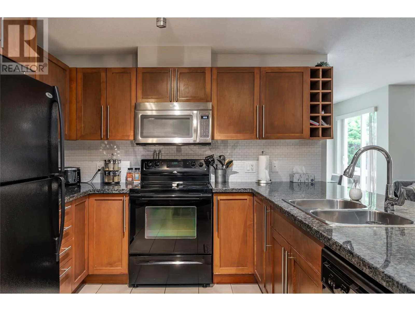 1093 Sunset Drive Unit# 105