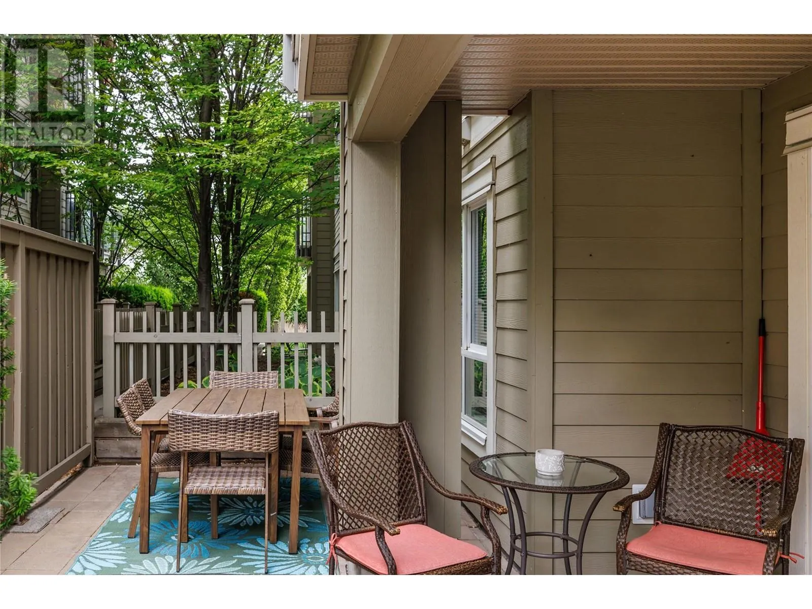 1093 Sunset Drive Unit# 105