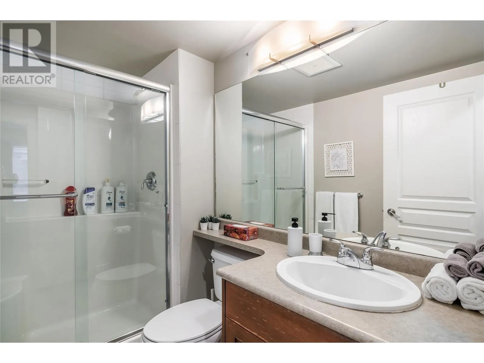 1093 Sunset Drive Unit# 105