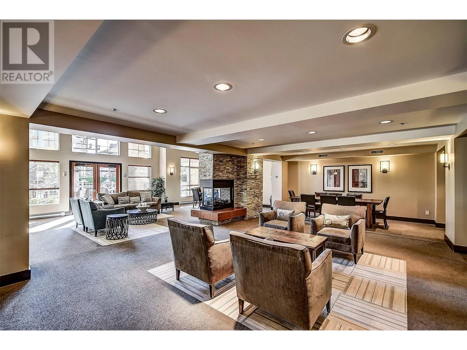 1093 Sunset Drive Unit# 105