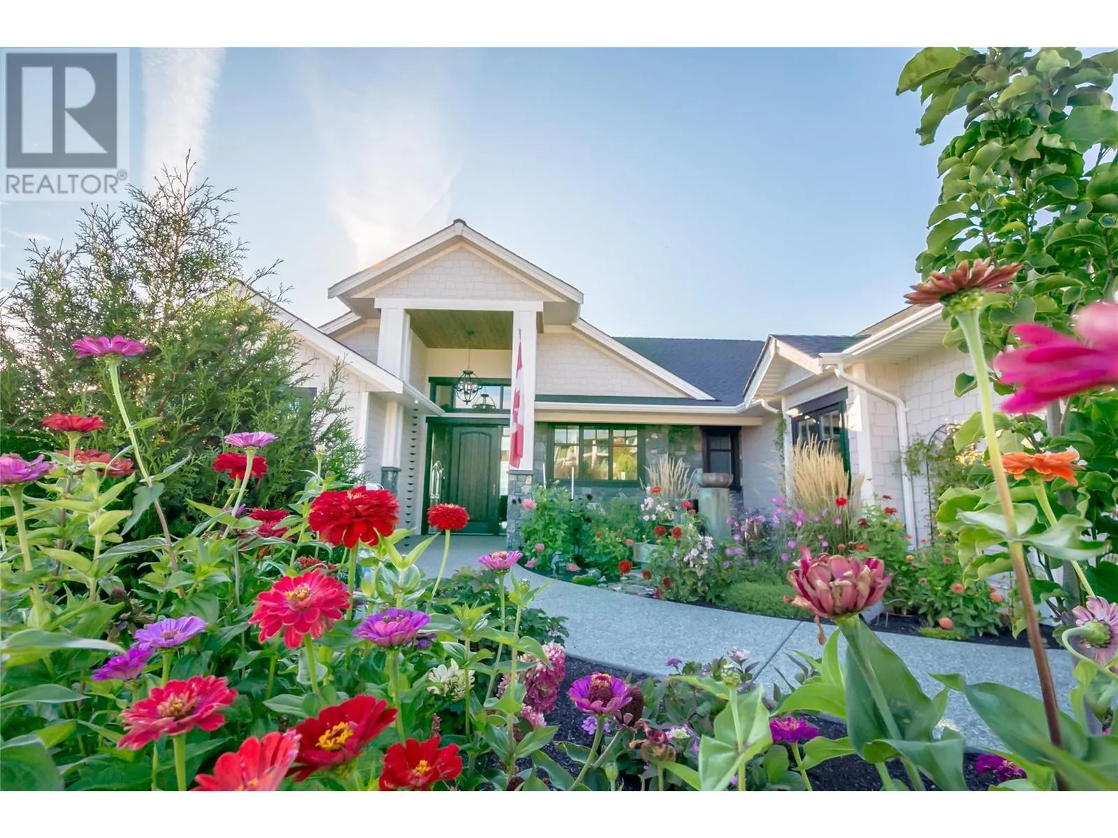 1548 Phoenix Drive
