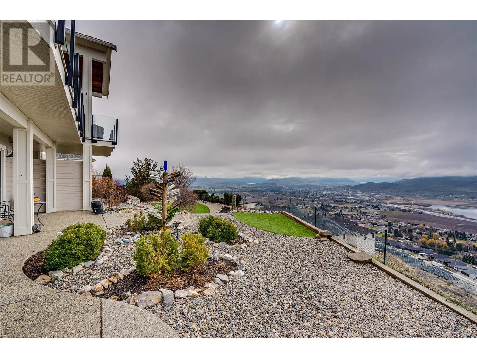 1548 Phoenix Drive