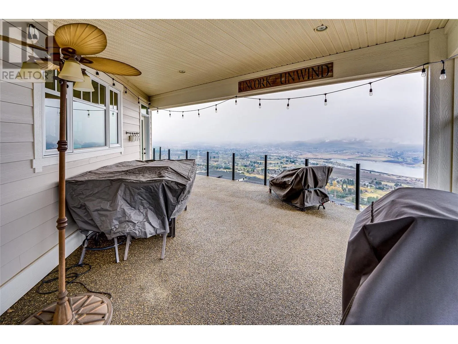 1548 Phoenix Drive