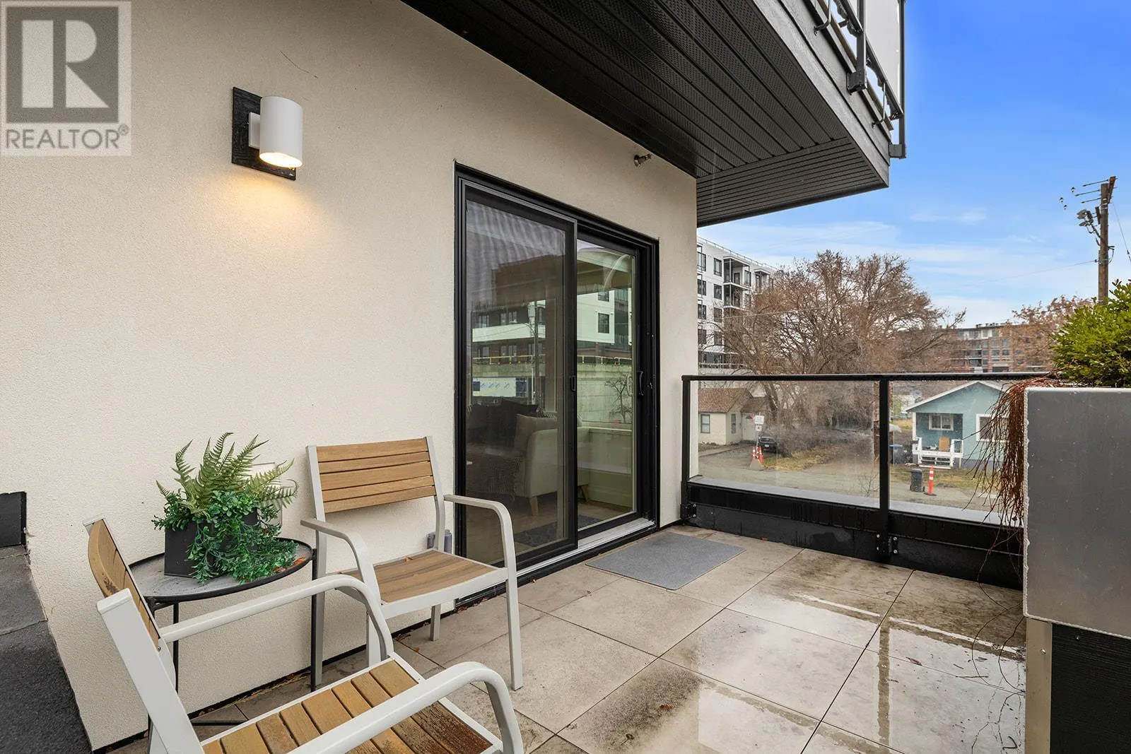 417 Cedar Avenue Unit# 201