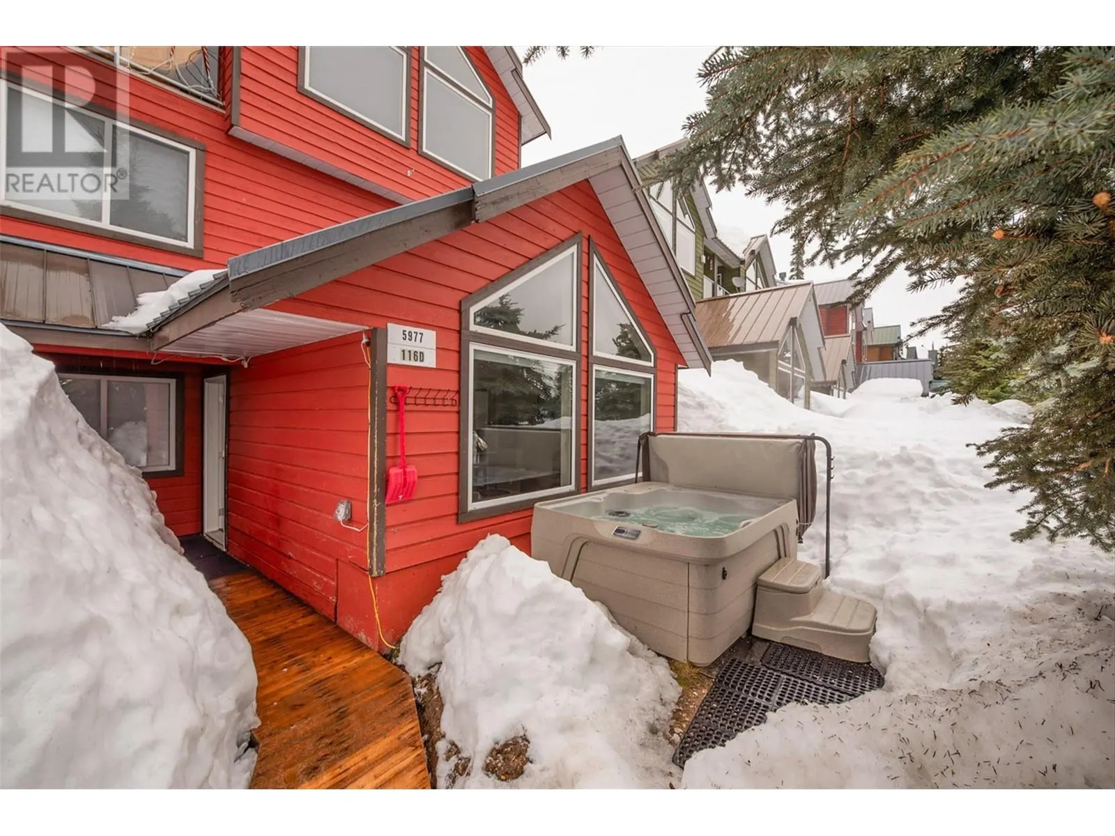 5977 Snow Pines Crescent Unit# 116D