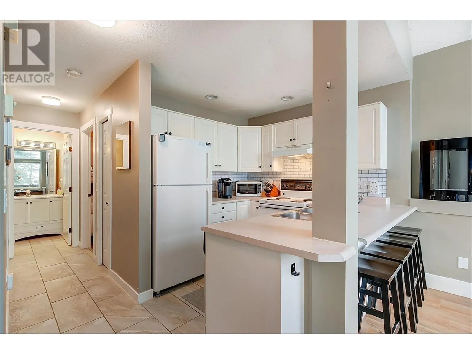 5977 Snow Pines Crescent Unit# 116D