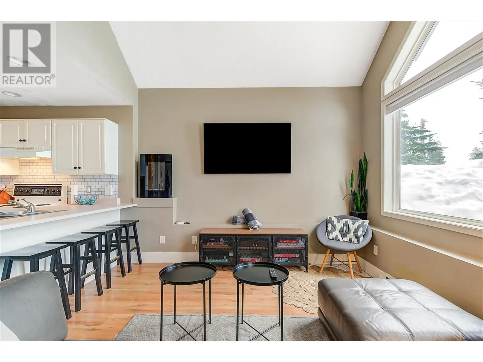 5977 Snow Pines Crescent Unit# 116D