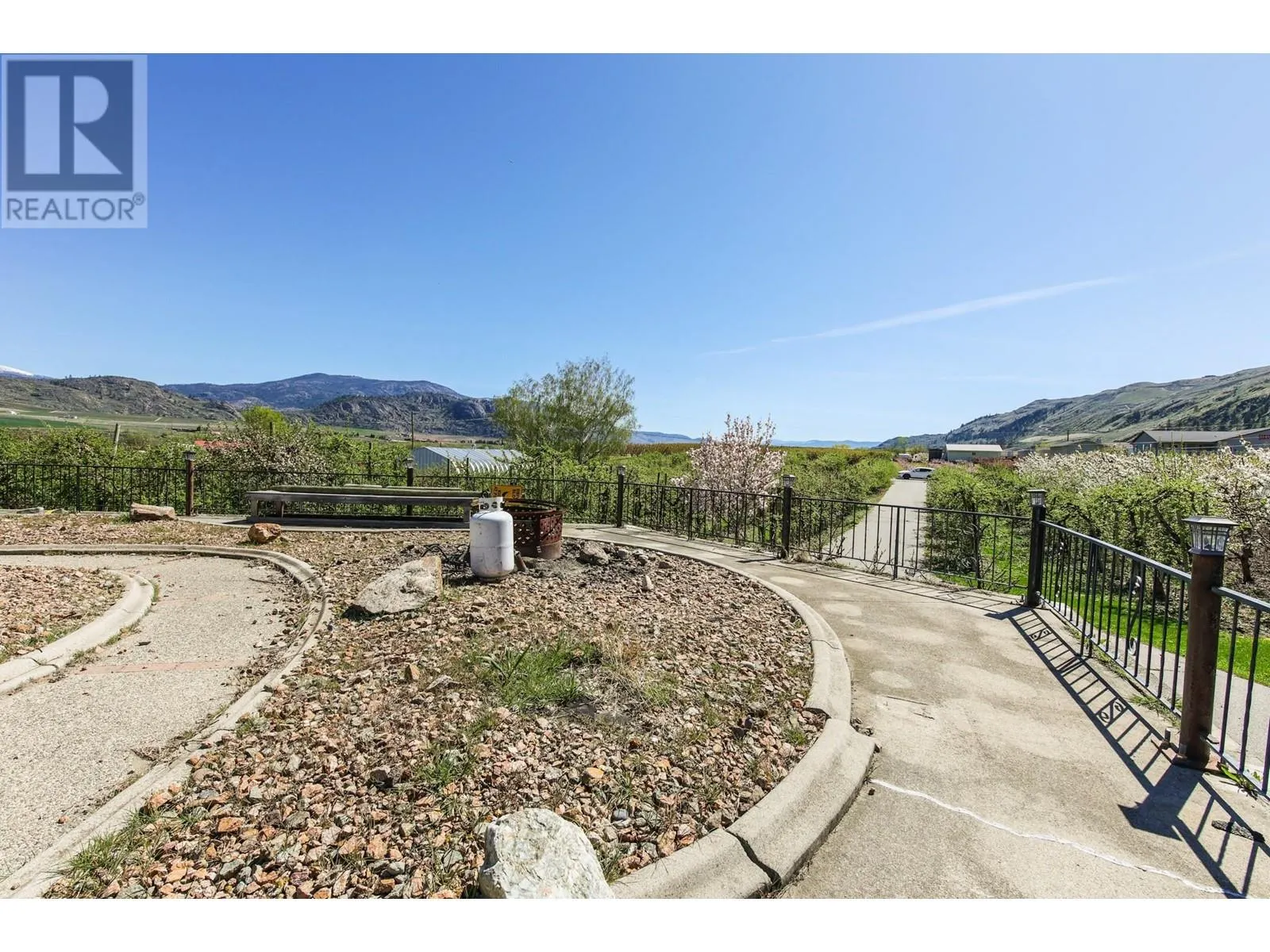 384 19 Road