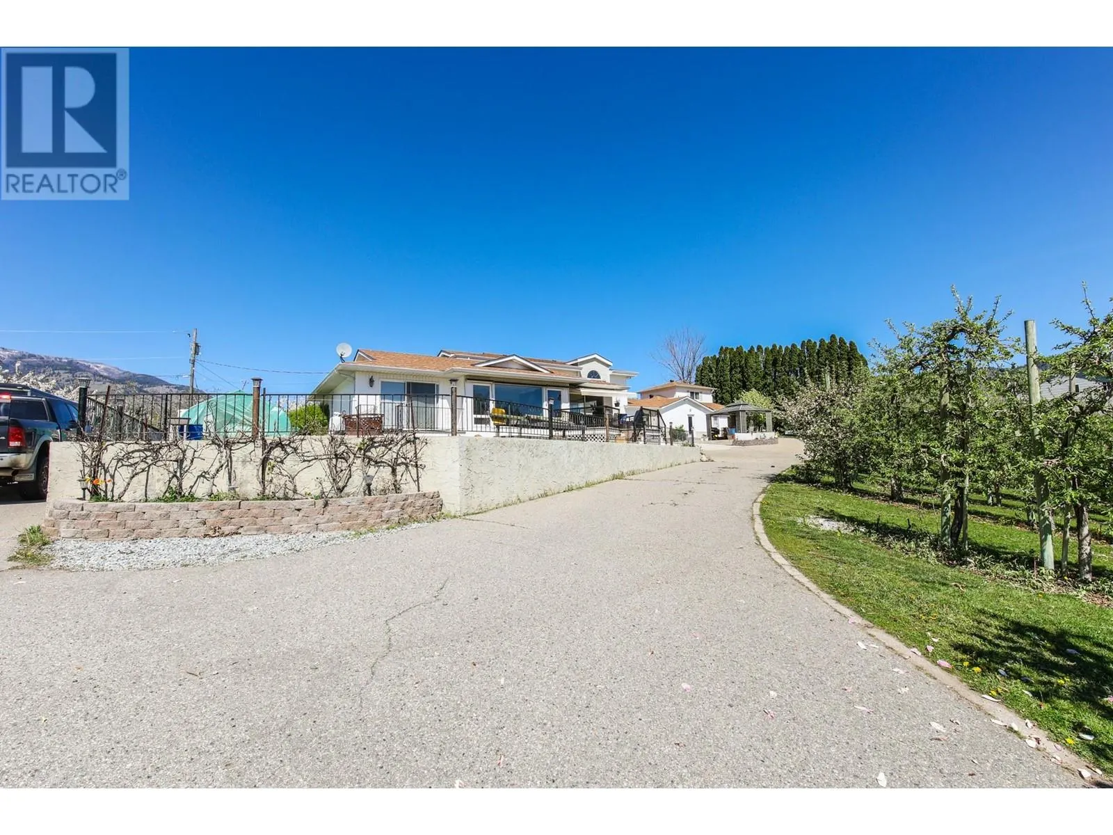 384 19 Road