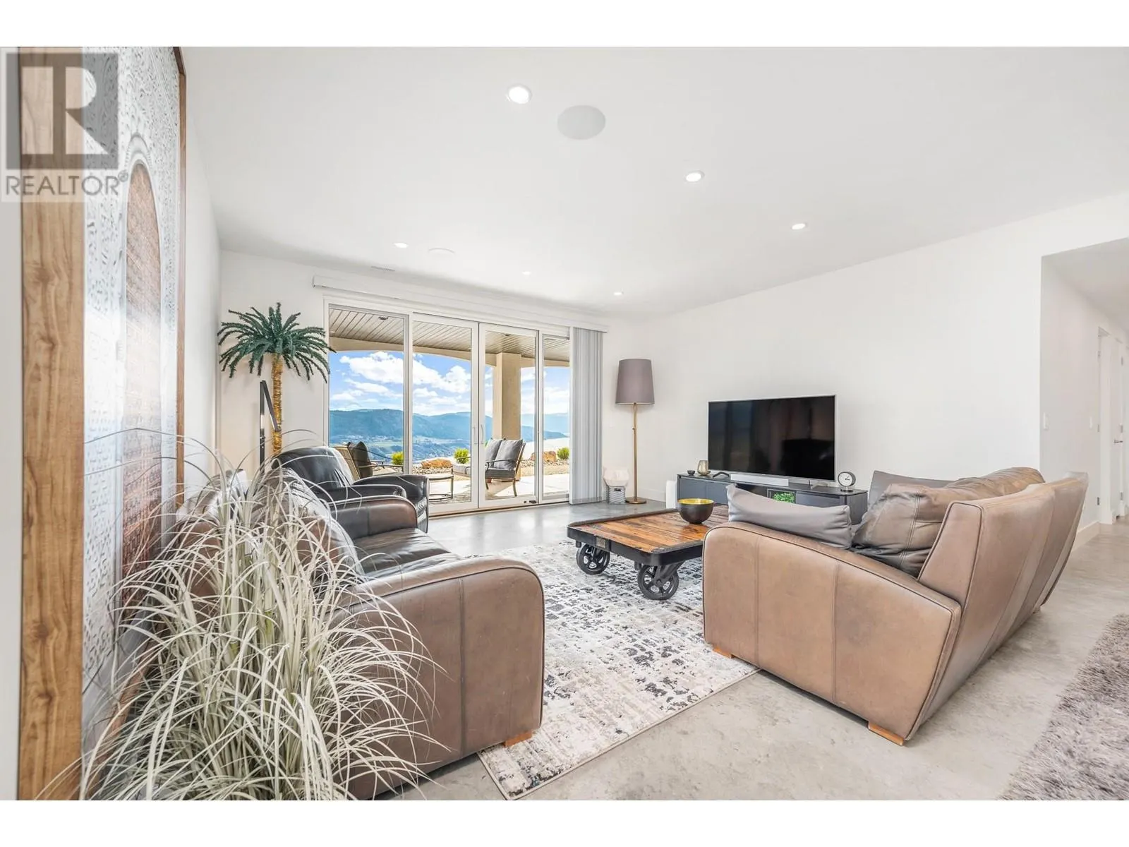 104 Silversage Lookout Court