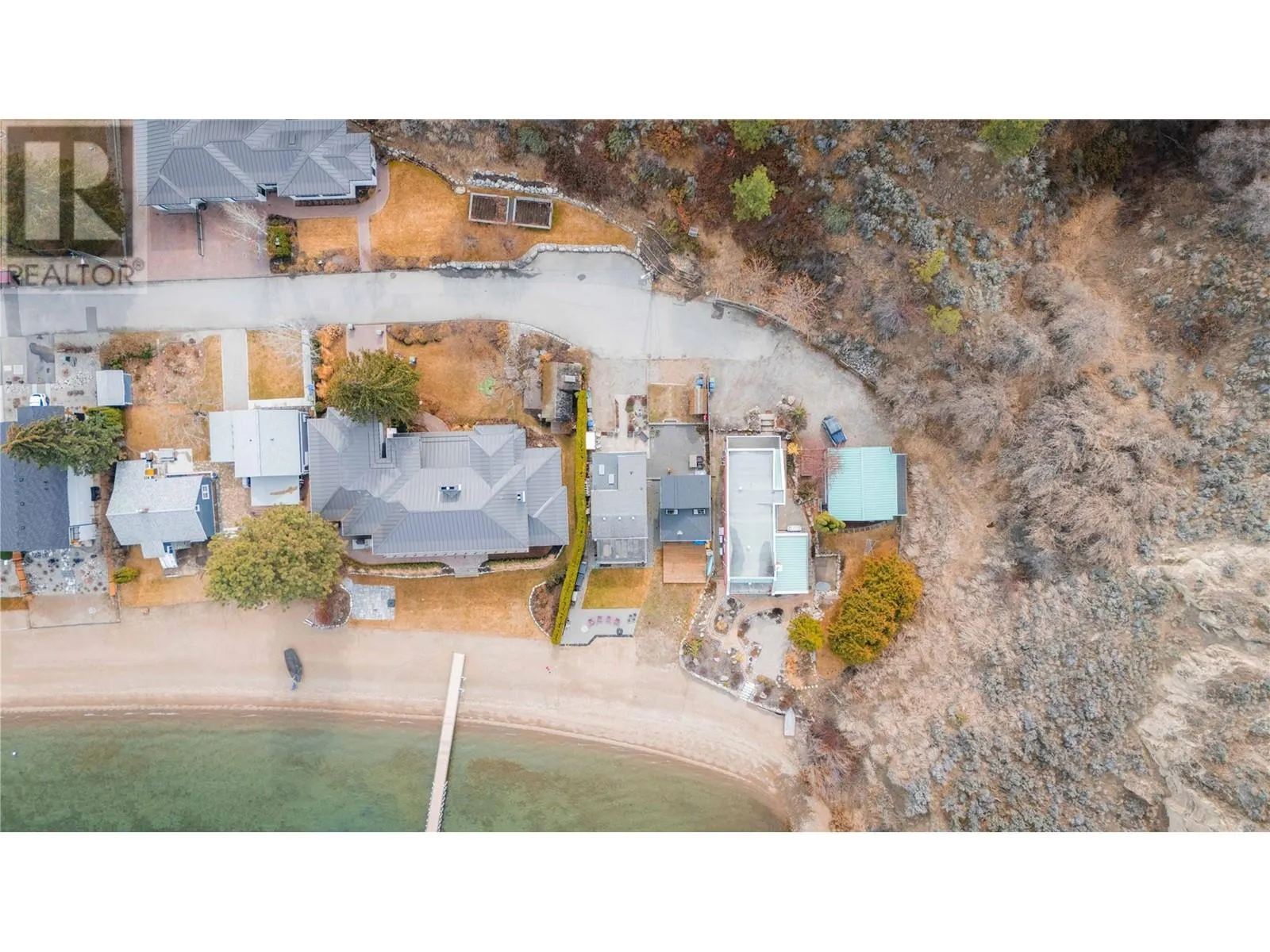 19279 Lakeshore Drive N