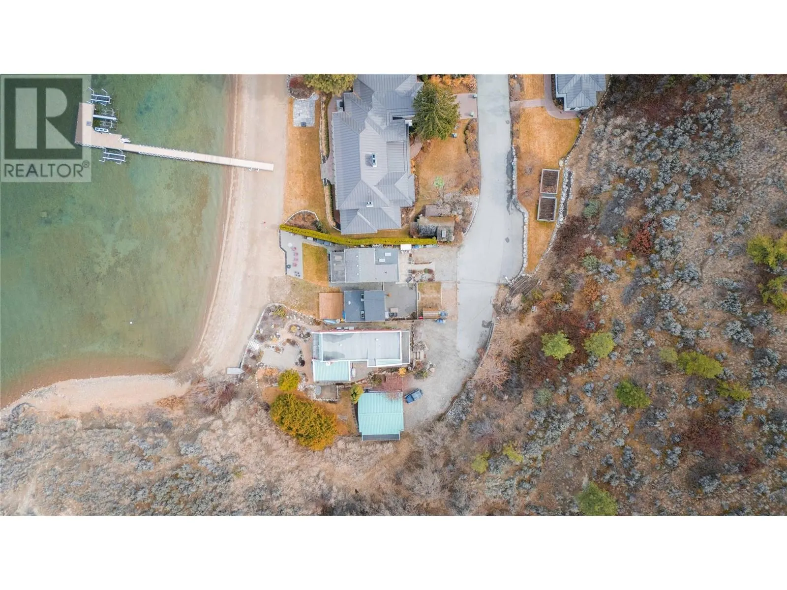 19279 Lakeshore Drive N