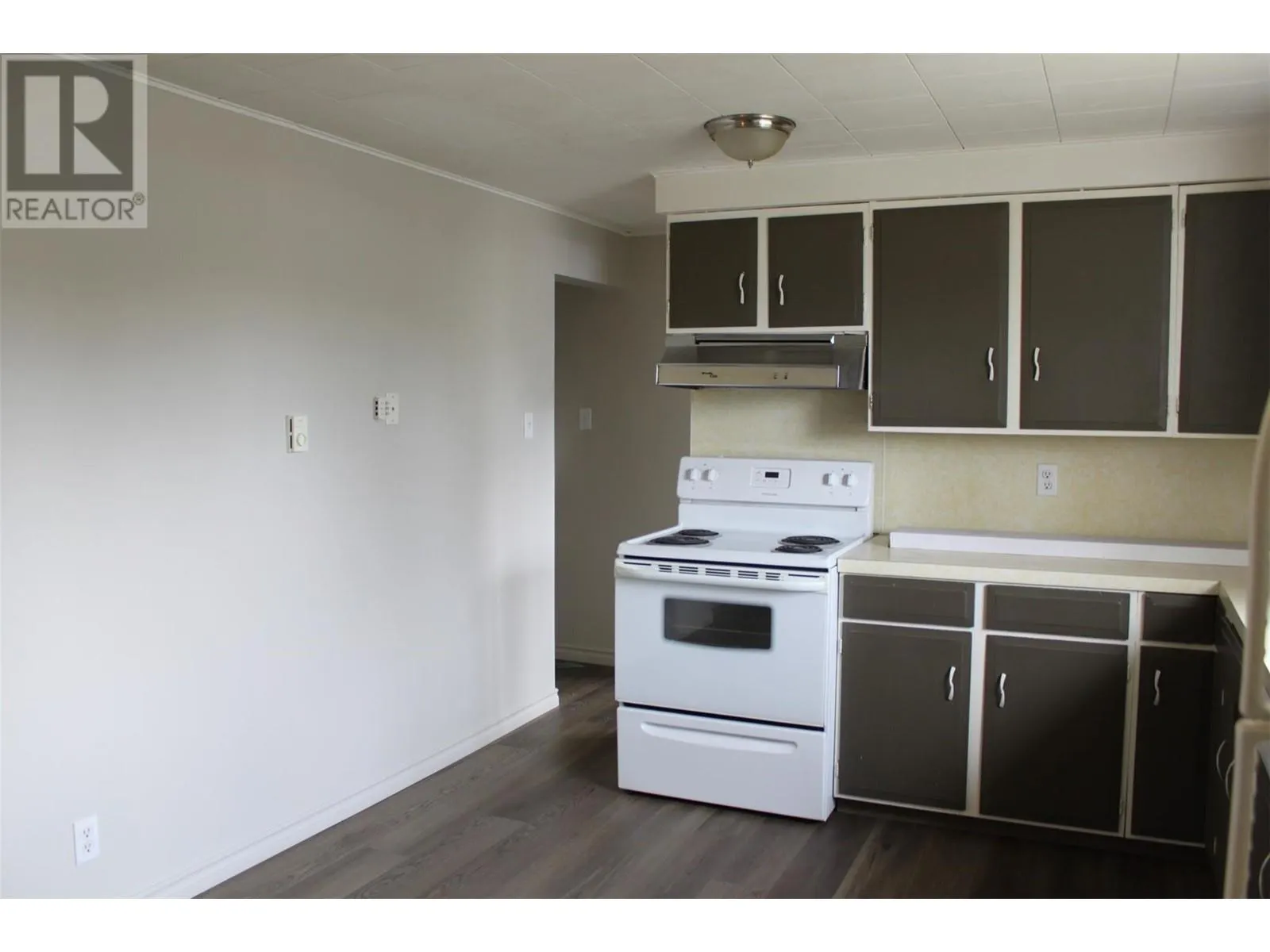 208 Nelson Avenue Unit# 1-4