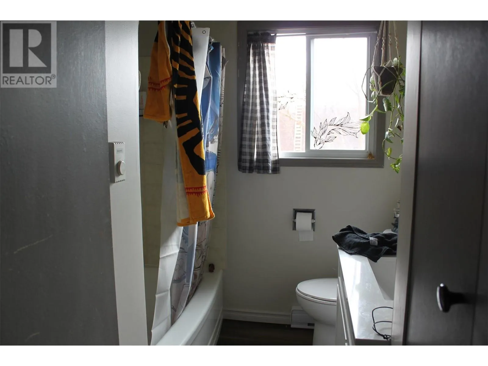 208 Nelson Avenue Unit# 1-4