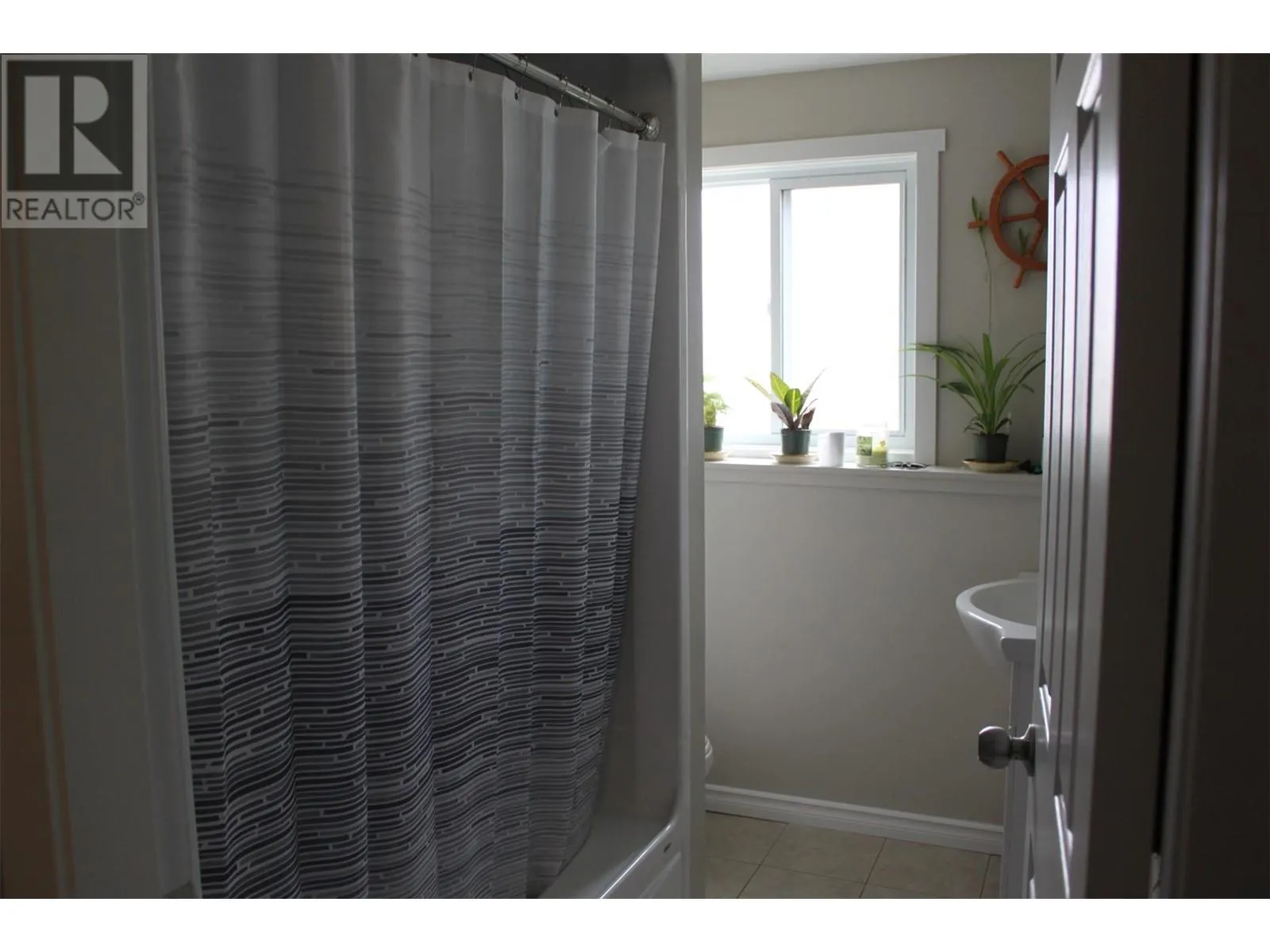 208 Nelson Avenue Unit# 1-4